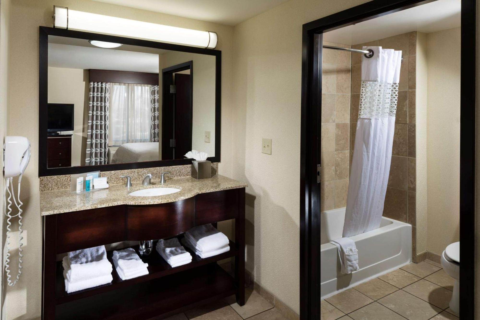 Hampton Inn & Suites Las Vegas South Esterno foto
